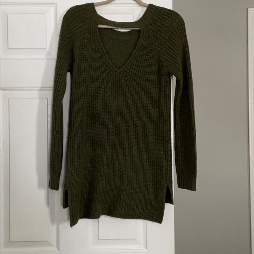 Sweater - Picture 2 of 2